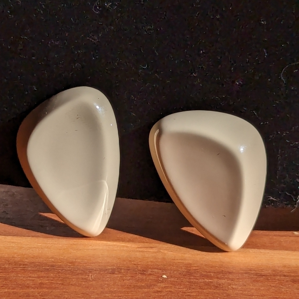 Crown Trifari almond cream color clip Earrings.  Signed vintage gorgeous